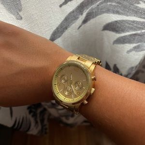 4/$20 ❤️‍🔥 ALDO WATCH